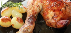 Cosciotti di pollo al forno in salsa di soia e miele